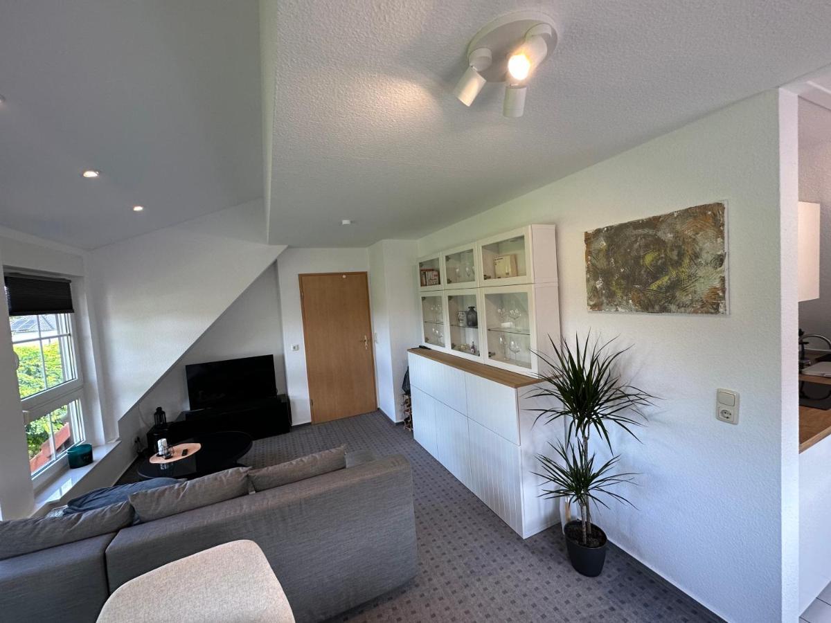 Ruhige, Kleine Ferienwohnung Schortens Exteriör bild