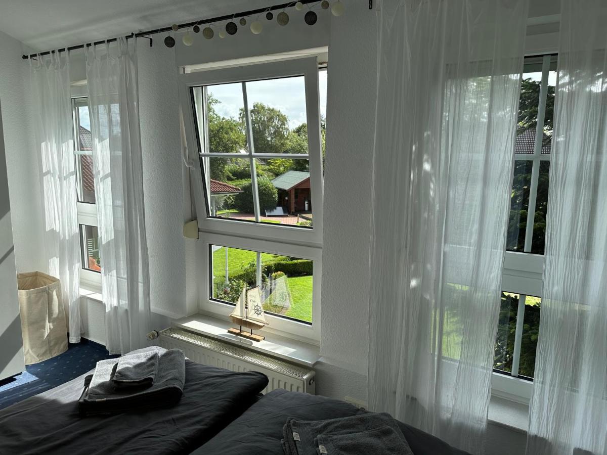 Ruhige, Kleine Ferienwohnung Schortens Exteriör bild